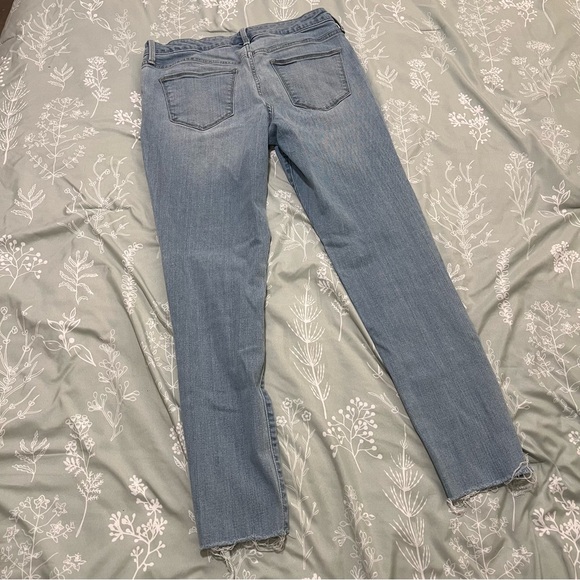 Universal Thread Mid Rise Skinny Jeans - Picture 5 of 5
